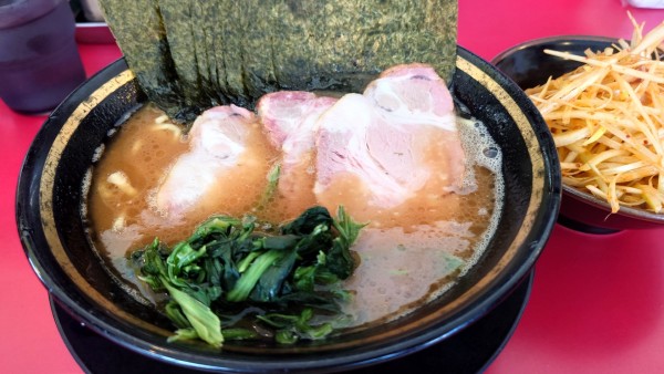 「◯ャーシュー麺 海苔&辛ネギ」@家系ラーメン 熊田家の写真