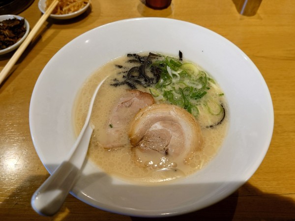 「白丸元味 ランチセット¥1,060」@一風堂 浜松町スタンドの写真