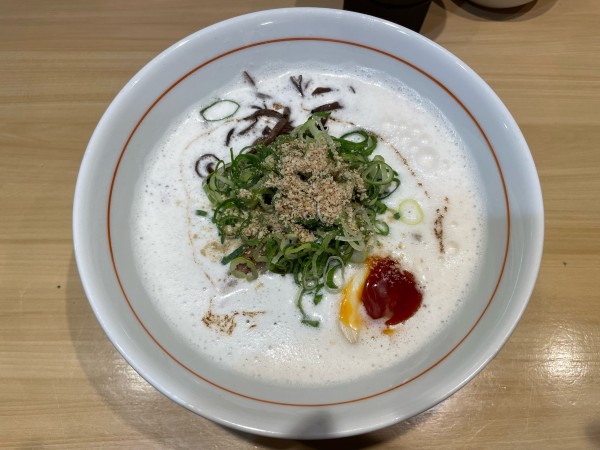 「濃厚泡塩ラーメン」@一夢庵 麺の写真