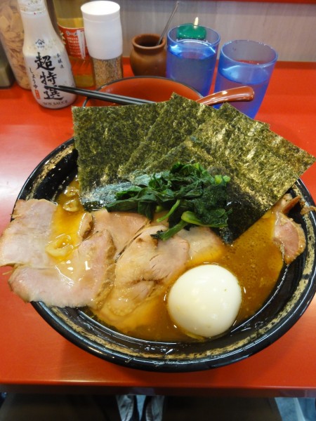 「中盛チャーシュー硬1110円 白玉10円」@家系総本山 ラーメン吉村家の写真