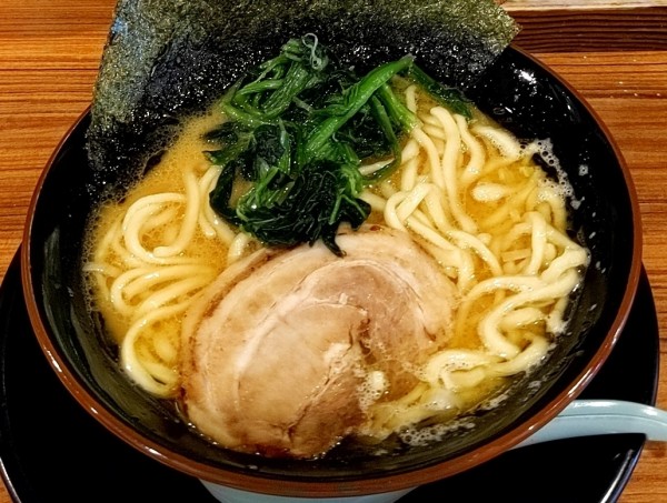 「ラーメン（醤油）」@横浜家系ラーメン 壱角家 西川口店の写真