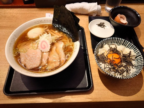 「特製中華そば 特製卵かけご飯」@中華そば 勝本の写真