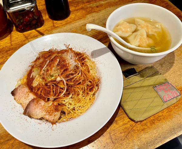 「海老の卵のあえそば＋ワンタン」@渡なべの写真