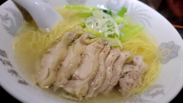 「五目チャーハンと鶏そばのセット」@東海酒家の写真