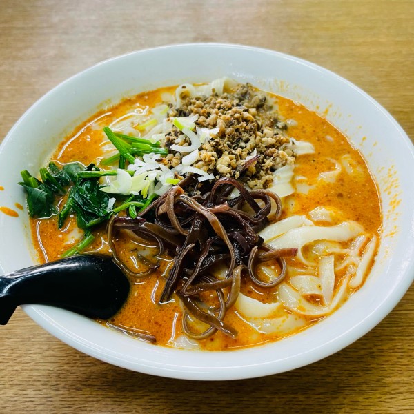 「四川担々刀削麺」@華隆餐館の写真