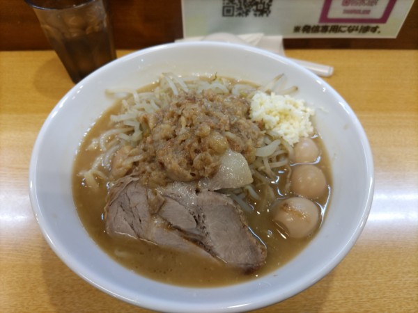 「ラーメン小200gうずら3個」@ラーメン たかふじの写真