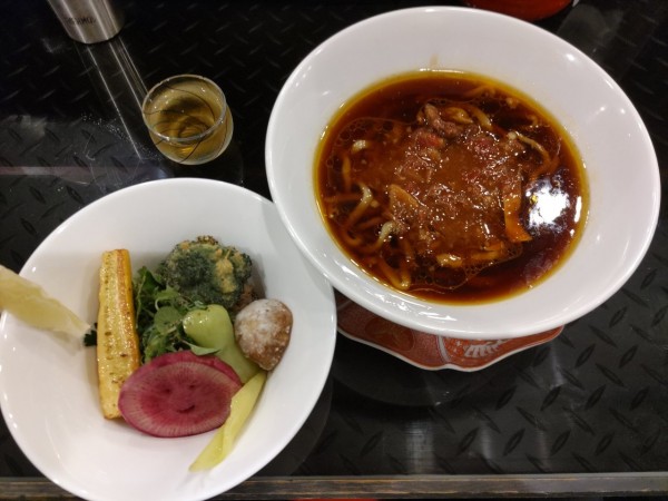 「トーキョーニューカレーヌードル」@トーキョーニューミクスチャーヌードル 八咫烏 CHIKARABOの写真