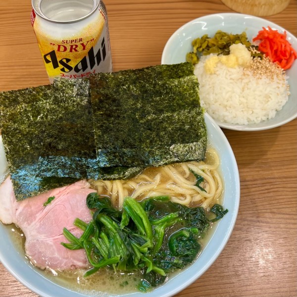 「ラーメン＋アサヒスーパードライ＋サービスライス」@家系らーめん 武将家 外伝の写真