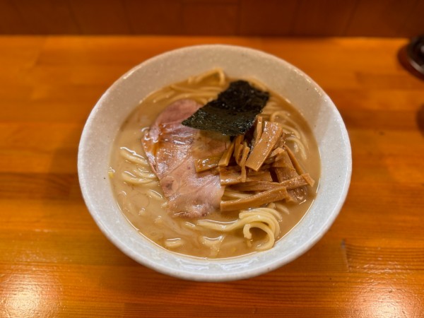 「ラーメン中」@麺屋 永太の写真