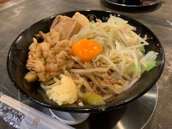 「まぜそば」@自家製麺 オオモリ製作所の写真