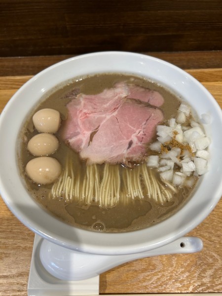 「プレミアムニボプレッソ1100円➕うずら味玉(3個)100円」@NIBOSHIMANIAの写真