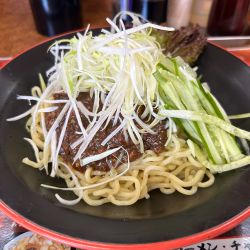 【期間限定】ジャージャー麺880円