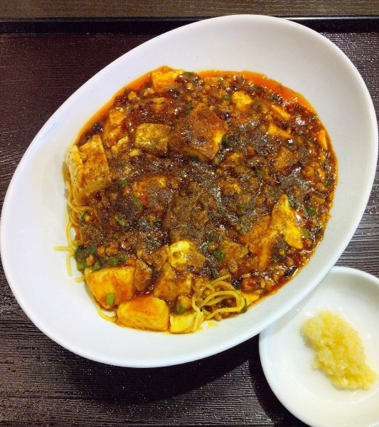 「四川マーボーメン 1100円＋激辛 150円＋にんにく 0円」@中華ダイニング 秀丸の写真