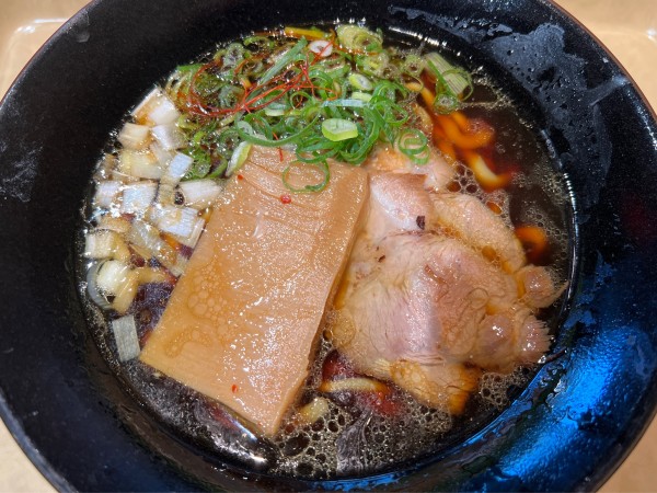 「長期熟成醤油 黒醤油」@POPUPラーメン 仙臺くろくの写真