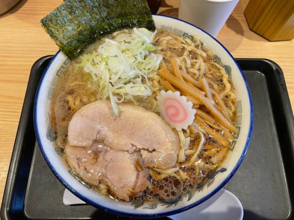 「中華そば　大840円」@舎鈴 西小山店の写真