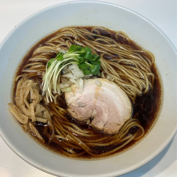 「熟成しょうゆらぁ麺760円」@らぁ麺 ひなたの写真