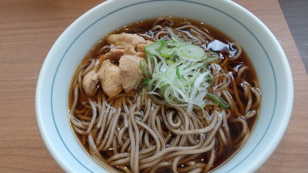 「とり肉そば（￥430）」@川村屋の写真