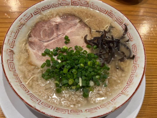 「博多ラーメン（こってり）」@博多屋台の写真