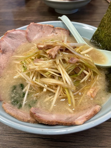 「ネギチャーシュー　中」@ラーメンショップ つくば店の写真