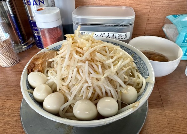 「ラーメン＋うずら✖️2」@ラーメン ぶぅさんの写真