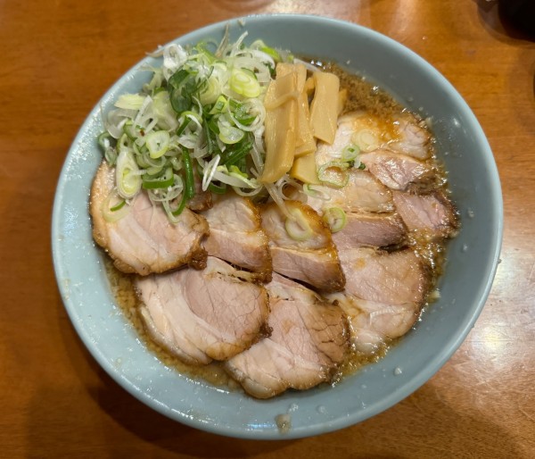 「正油チャーシューらーめん1200円」@めんりゅうの写真