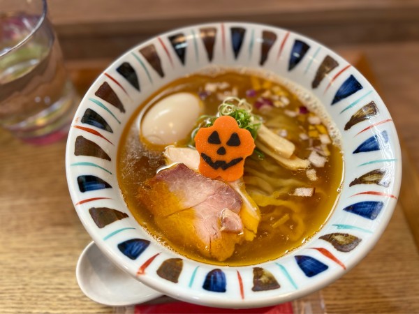 「味玉淡麗えびそば」@えびそば 緋彩の写真