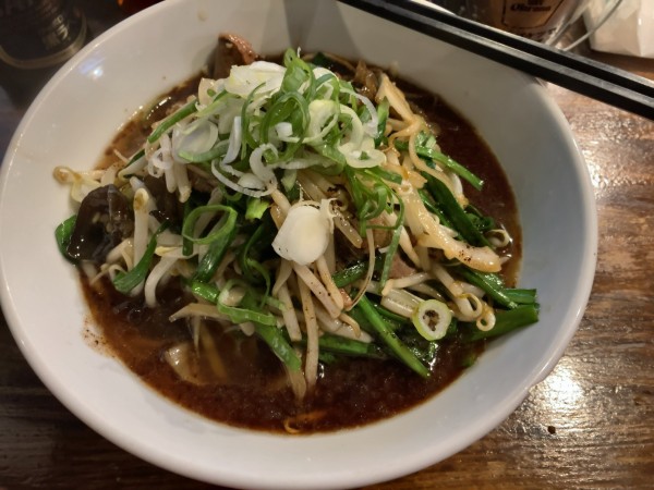 「黒レバニラー麺」@中華屋 啓ちゃんの写真