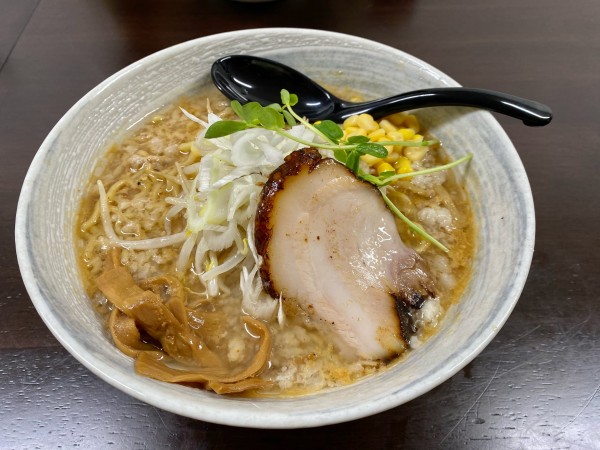 「濃厚味噌らーめん」@麺屋エイトの写真