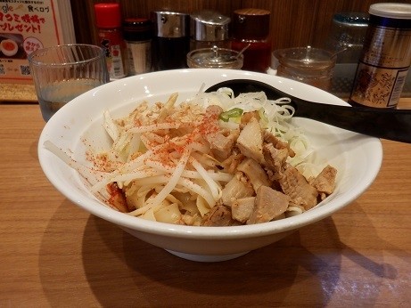 「汁なし刀削麺」@らーめん春樹 新大塚店の写真