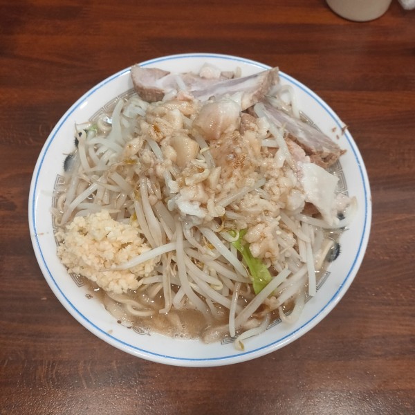 「らーめん普通盛り250g」@らーめん松信 志村坂上駅前店の写真