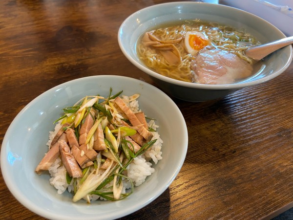 「ネギチャーシュー丼ラーメン付」@PEKINの写真