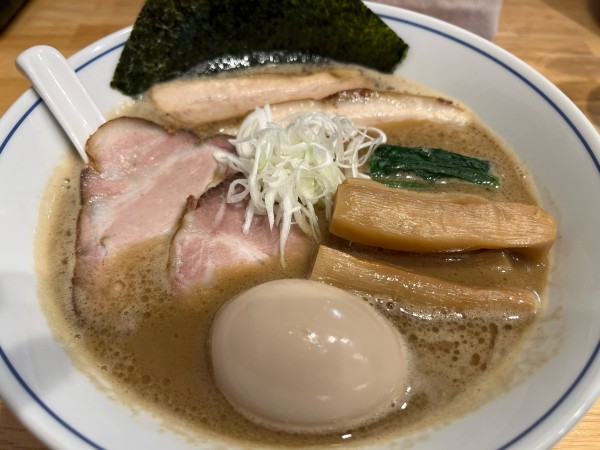 「特製濃厚中華」@麺や たけ田の写真