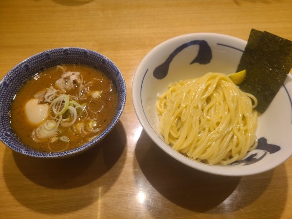 「濃厚豚崩つけ麺」@つじ田 大森店の写真