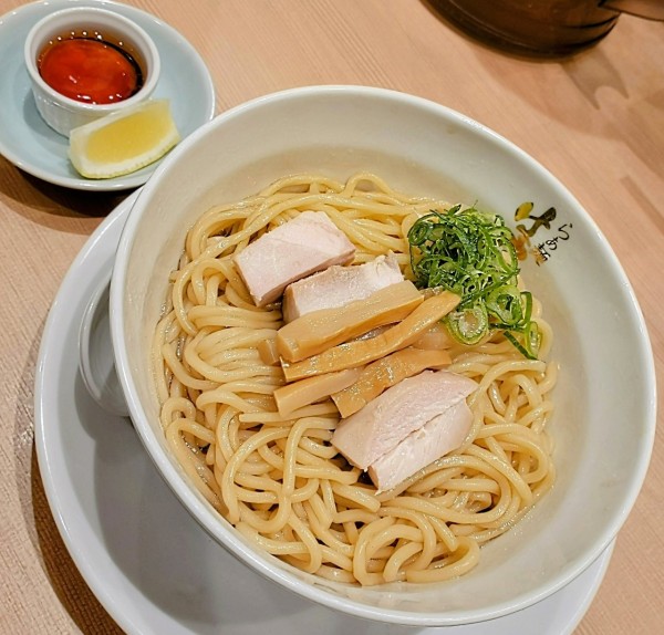 「まぜそば～三段仕込み～」@らぁ麺はやし田 岩槻店の写真