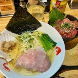 しじみとホタテの塩らーめん＋本日の漬丼＋ハイボール