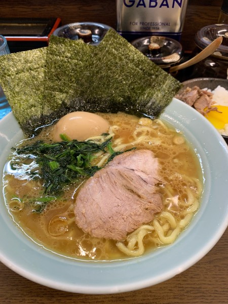 「ラーメン並＋ライス」@寿々㐂家の写真