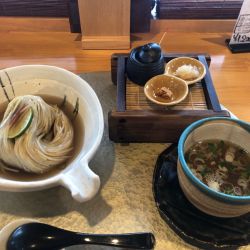 鉄観音と大根出汁〆鱧塩つけ蕎麦