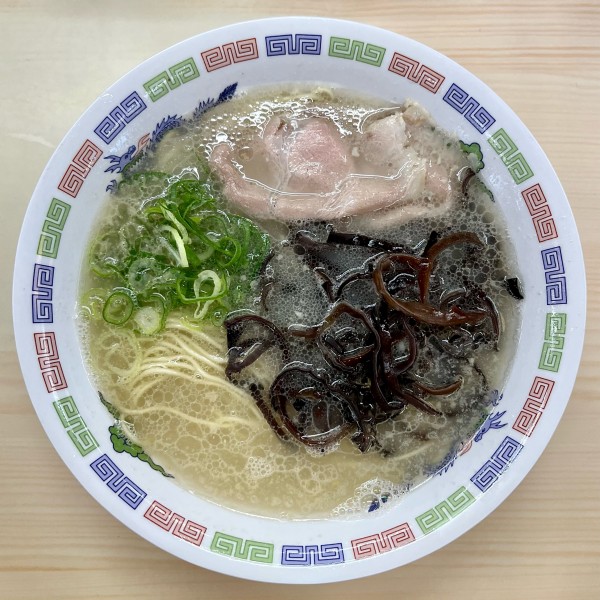 「博多ラーメン（290円）きくらげ（50円）」@博多ラーメン はかたや 太宰府店の写真