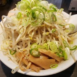 しょうゆラーメン＋もやし