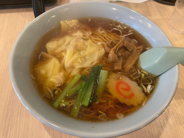 「ワンタンメン880円」@中華千里の写真