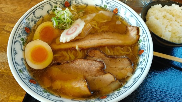 「🉐中華そば　大盛　こってり」@丸山中華蕎麦店の写真