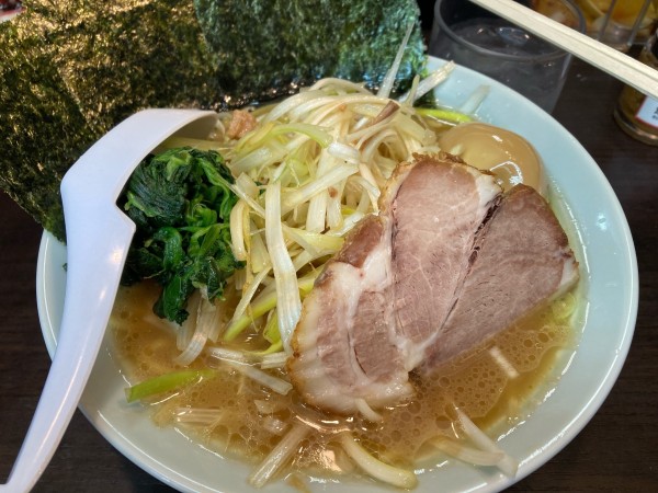 「玉子ラーメン　トッピングネギ」@ラーメン 吉田屋の写真