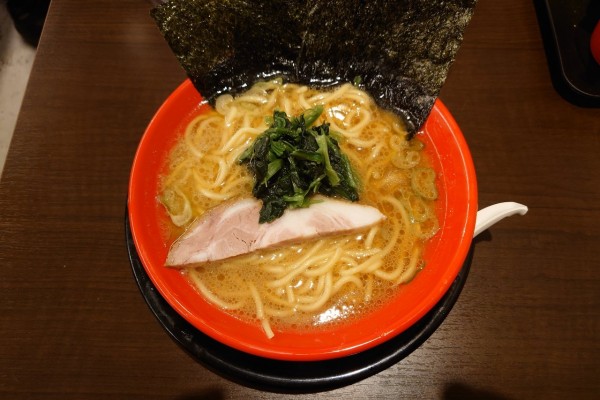 「家系ラーメン」@吉祥寺 武蔵家 熊谷店の写真