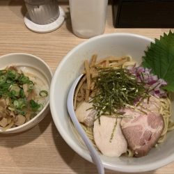 【限定】雲丹まぜそば、日替わり飯