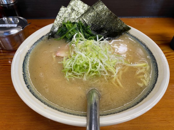 「ラーメン中」@カマリヤ大将の写真