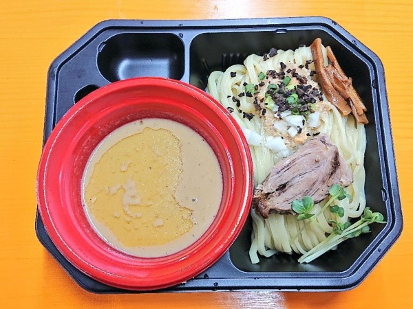 「【竹末食堂】黒トリュフと帆立ペーストの濃厚鶏つけ麺」@大つけ麺博 Presents 日本ラーメン大百科の写真