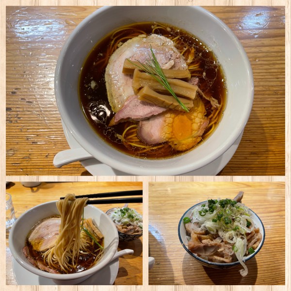 「醤油の純鶏そば 900円・ひねめし(親鶏) 350円」@自家製麺 うろたの写真