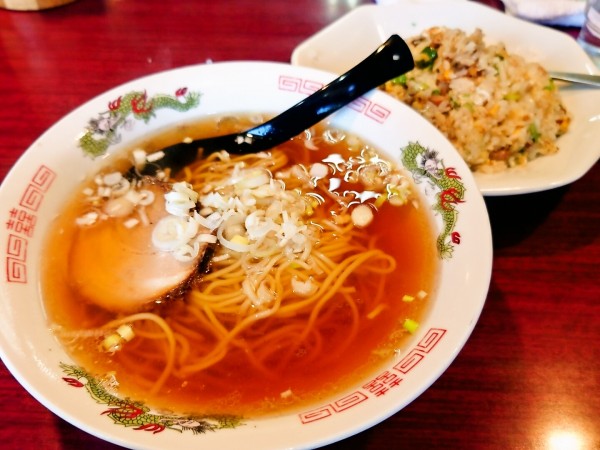 「チャーハンラーメンセット」@中華 国振の写真
