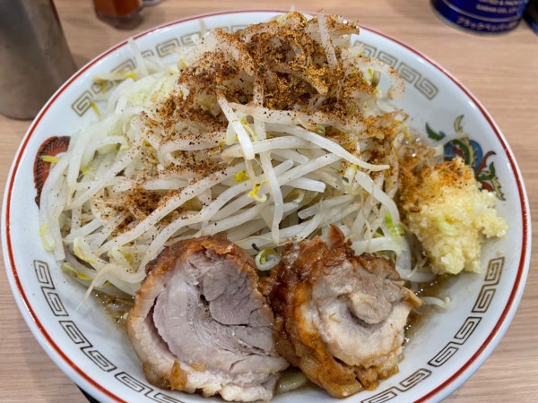 「ミニラーメン」@ラーメン豚山 金沢文庫店の写真