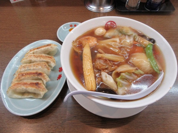 「うま煮麺（８８０円）＋餃子３００円」@珍來 柏藤ヶ谷店の写真